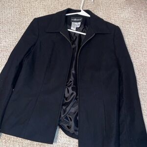 SAG HARBOR blazer color black size 14